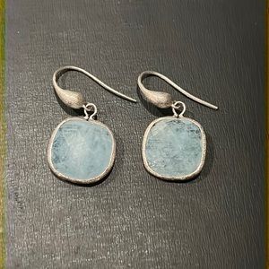 Earrings light blue